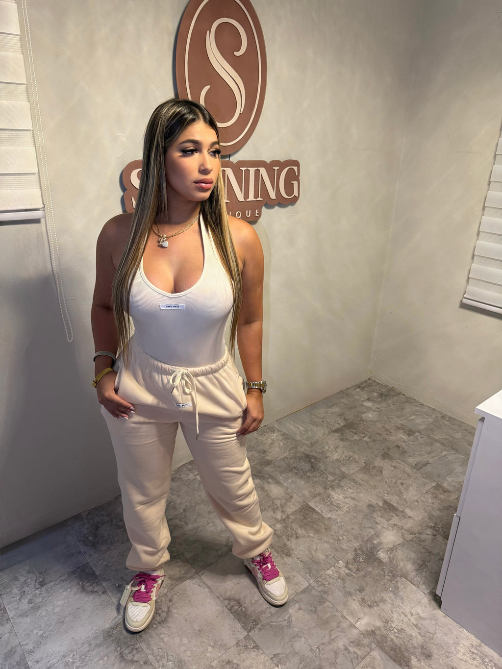 Creamy set